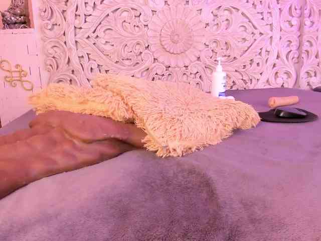 antonnella-lopez webcam