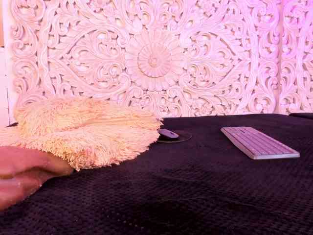 antonnella-lopez webcam