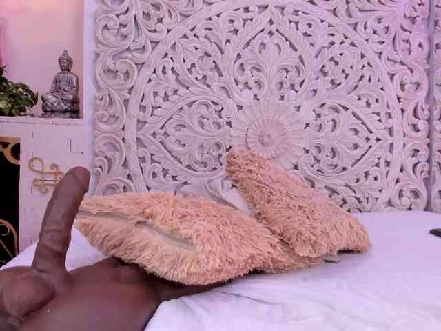 antonnella-lopez webcam