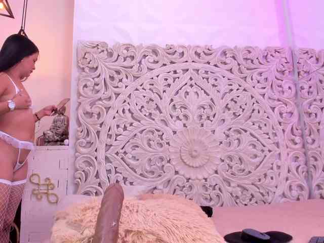 antonnella-lopez webcam