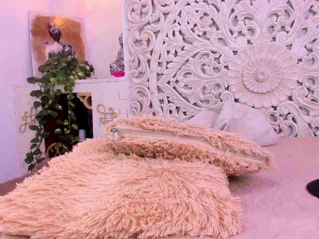 antonnella-lopez webcam
