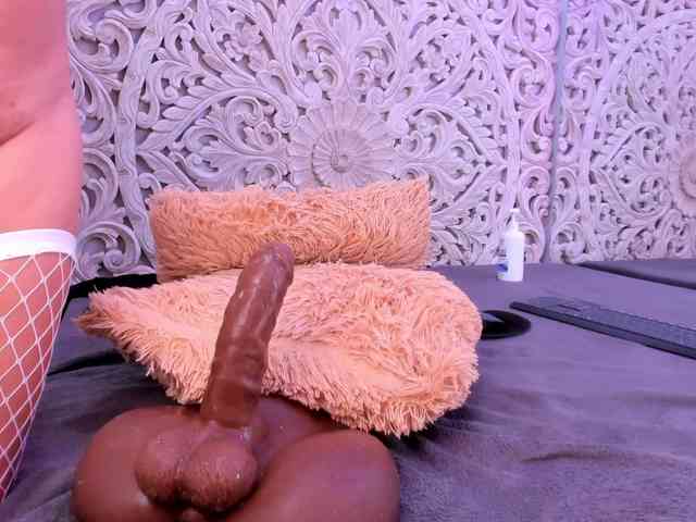 antonnella-lopez webcam