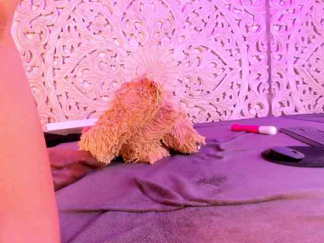 antonnella-lopez webcam