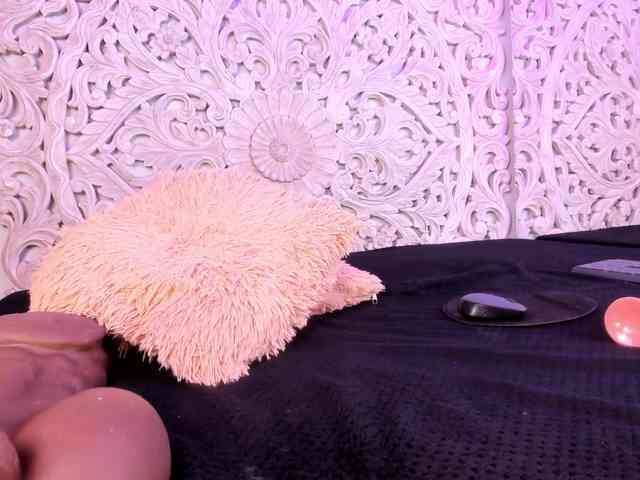 antonnella-lopez webcam