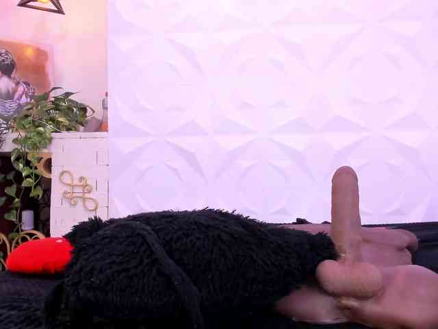 antonnella-lopez webcam