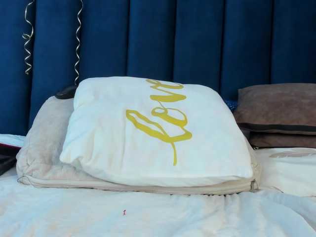 -Anette's BongaCams show and profile