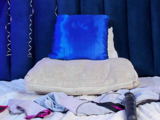 -Anette's BongaCams show and profile