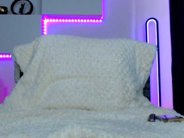 arianatattoos's BongaCams show and profile