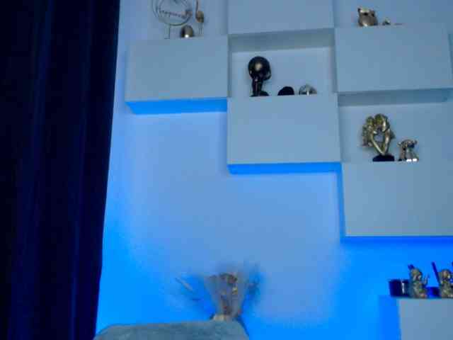 arianatattoos arianatattoos