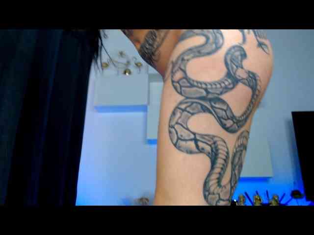 arianatattoos webcam