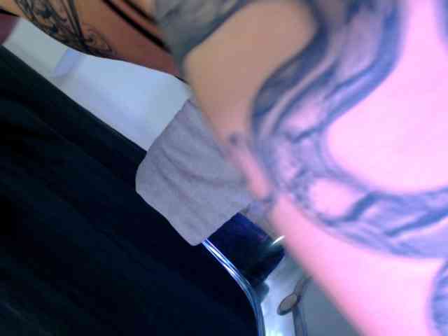 arianatattoos webcam