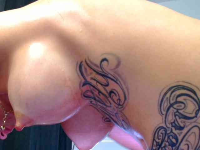 arianatattoos webcam