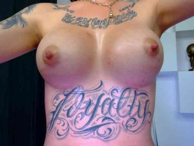 arianatattoos webcam