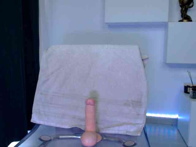 arianatattoos webcam