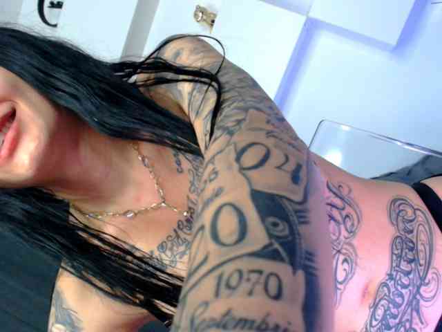 arianatattoos