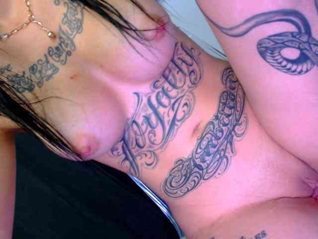 arianatattoos webcam