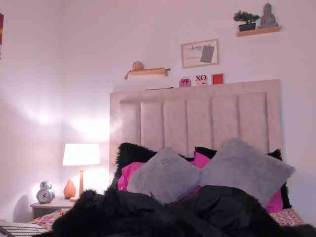 Avaline-blanc webcam