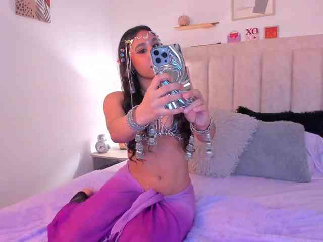 Avaline-blanc webcam
