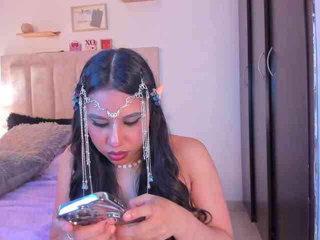 Avaline-blanc webcam