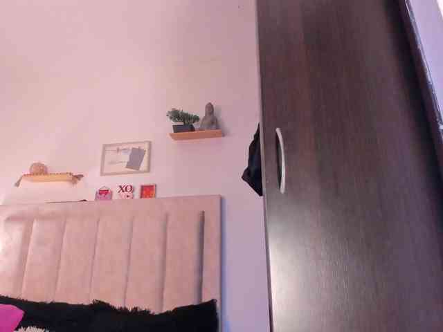 Avaline-blanc webcam
