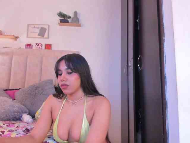 Avaline-blanc webcam