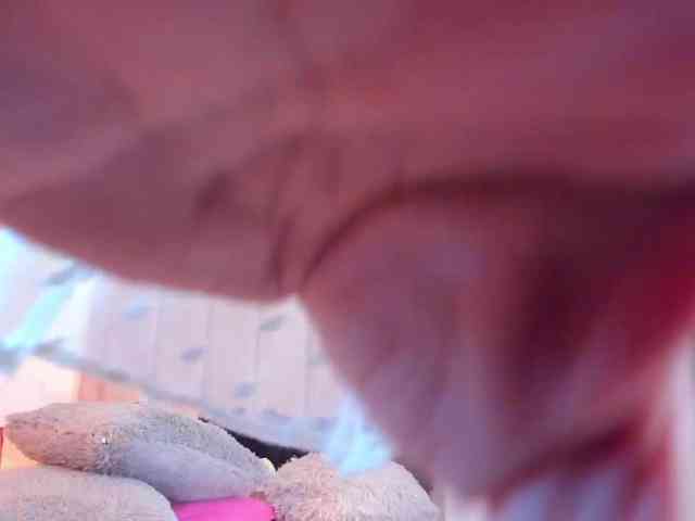 Avaline-blanc webcam