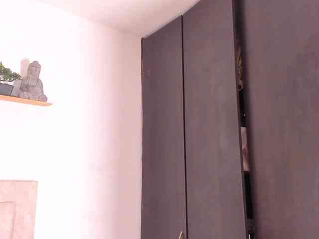 Avaline-blanc webcam