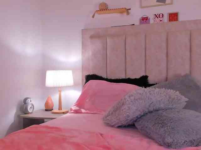 Avaline-blanc webcam