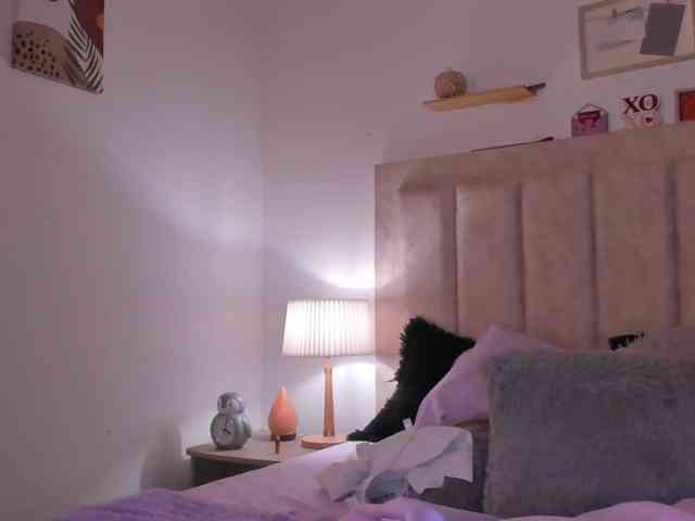 Avaline-blanc webcam