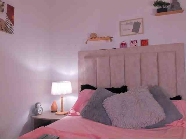 Avaline-blanc webcam