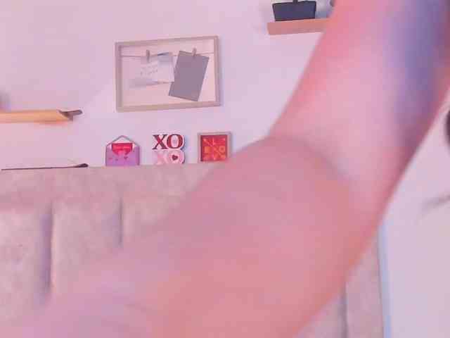 Avaline-blanc webcam