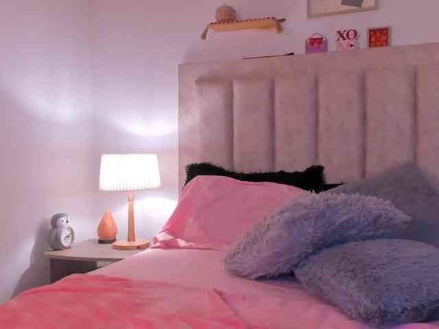 Avaline-blanc webcam