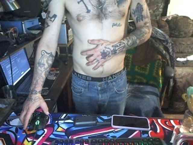 cloudydadddyyy cloudydadddyyy