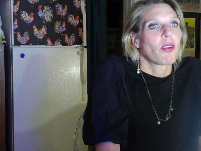 mylfGlama's BongaCams show and profile