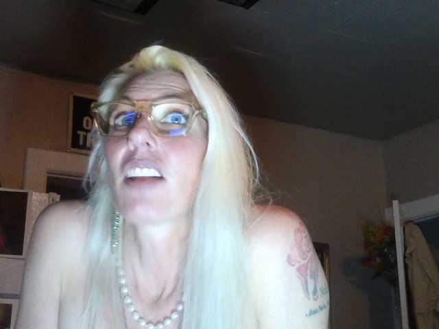 mylfGlama from BongaCams