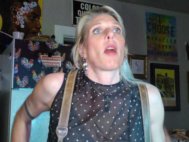 mylfGlama's BongaCams show and profile