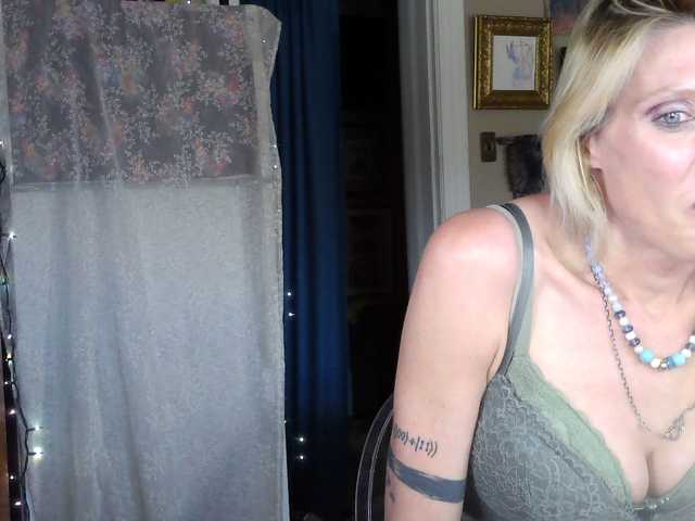 Preview of mylfglama