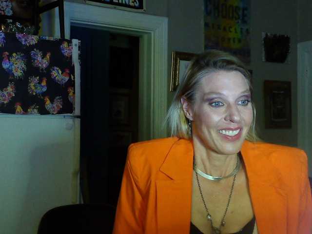 mylfGlama's BongaCams show and profile