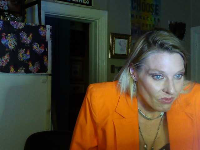 mylfGlama's BongaCams show and profile