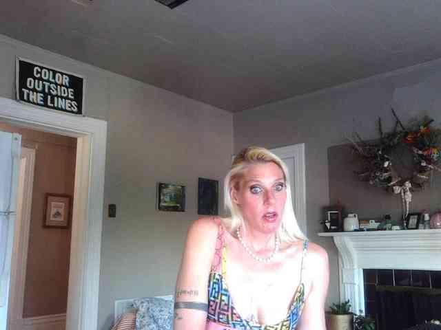 mylfGlama webcam