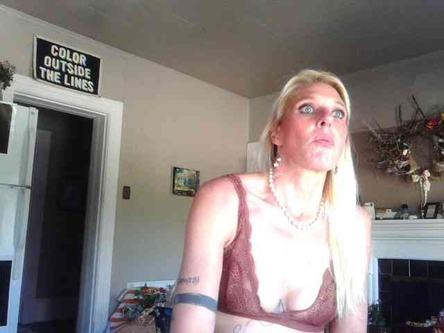 mylfGlama webcam