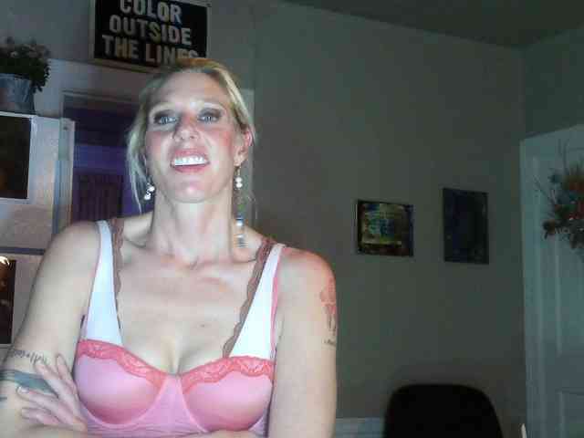mylfGlama webcam