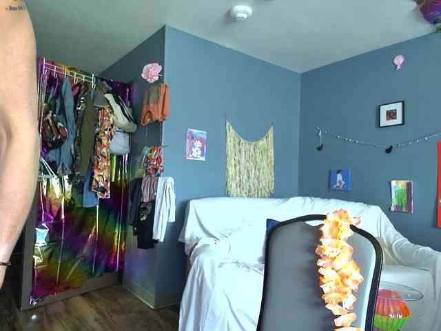 mylfGlama webcam