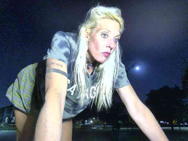 mylfGlama webcam