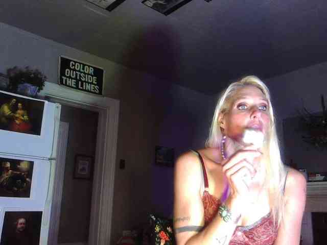 mylfGlama webcam