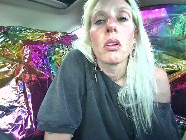 mylfGlama webcam