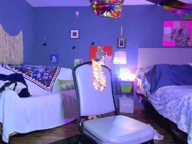 mylfGlama webcam
