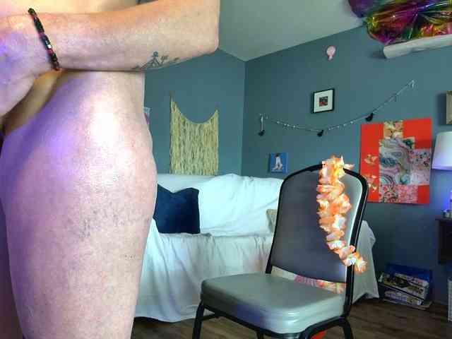 mylfGlama webcam