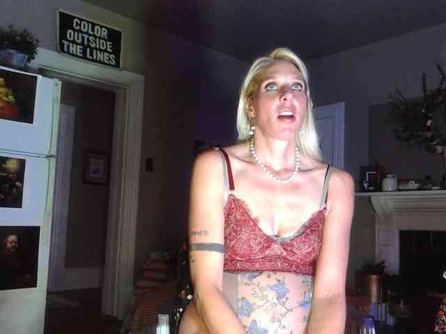mylfGlama webcam