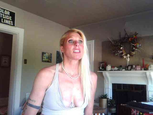 mylfGlama webcam